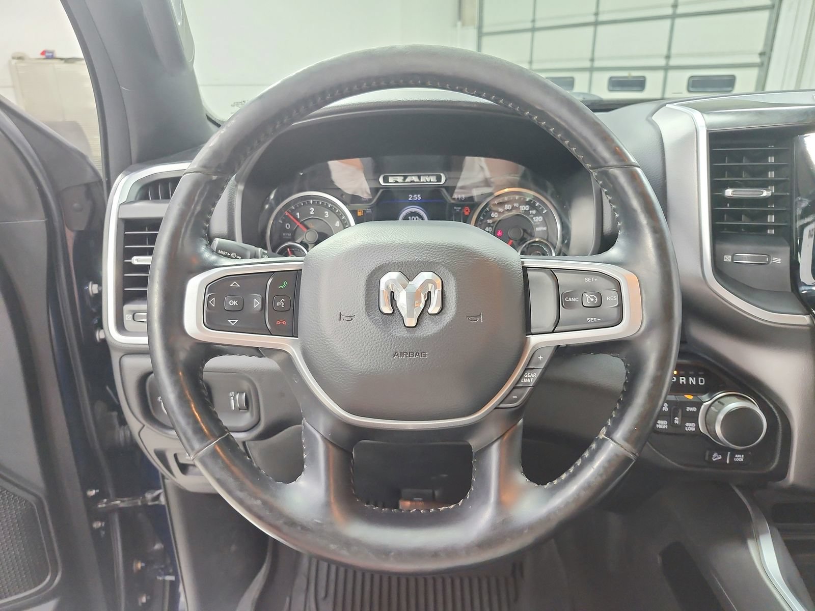 Used 2020 RAM 1500 Big Horn AWD/4WD image 23