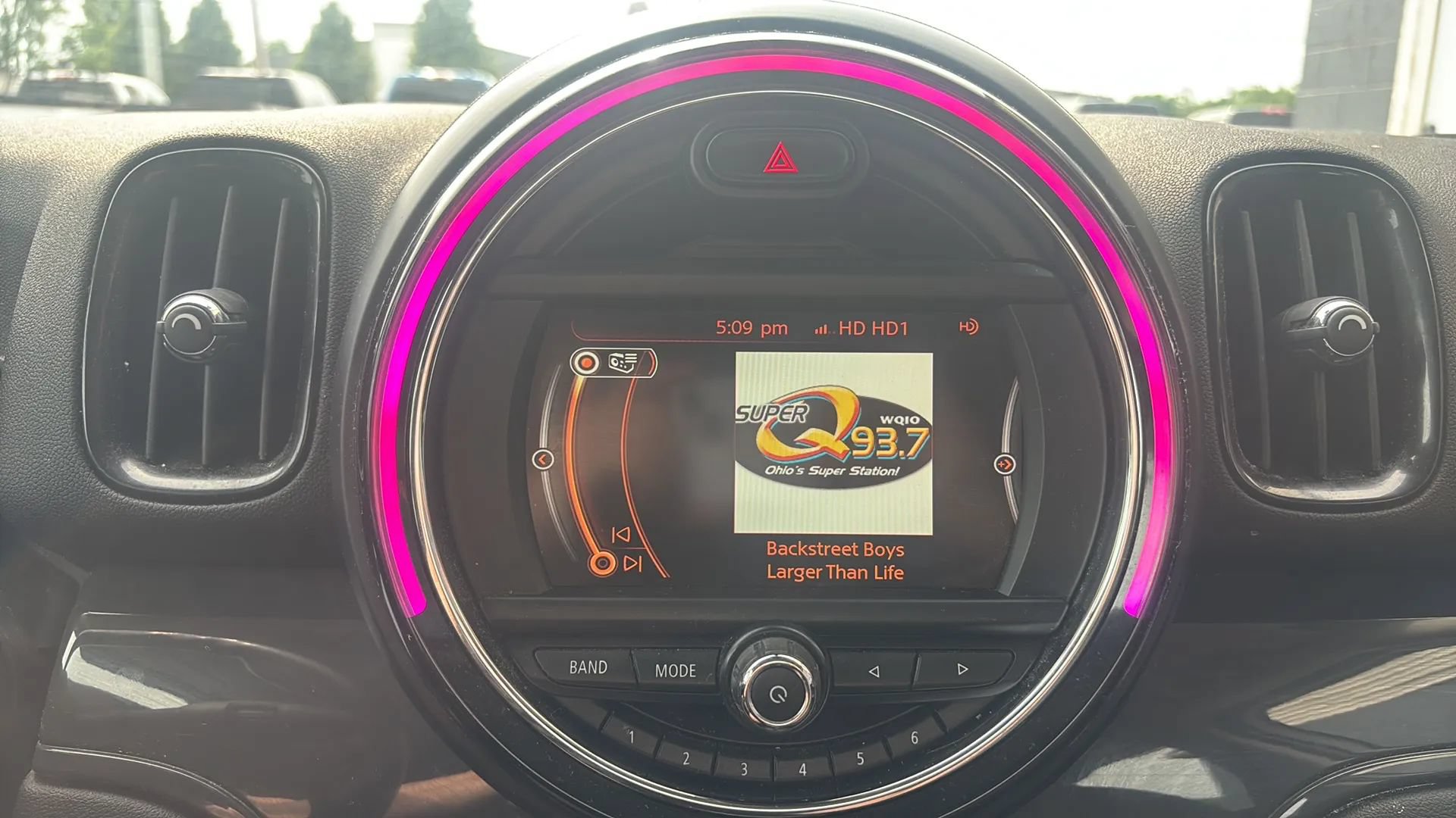 Used 2017 MINI Cooper Countryman FWD image 24