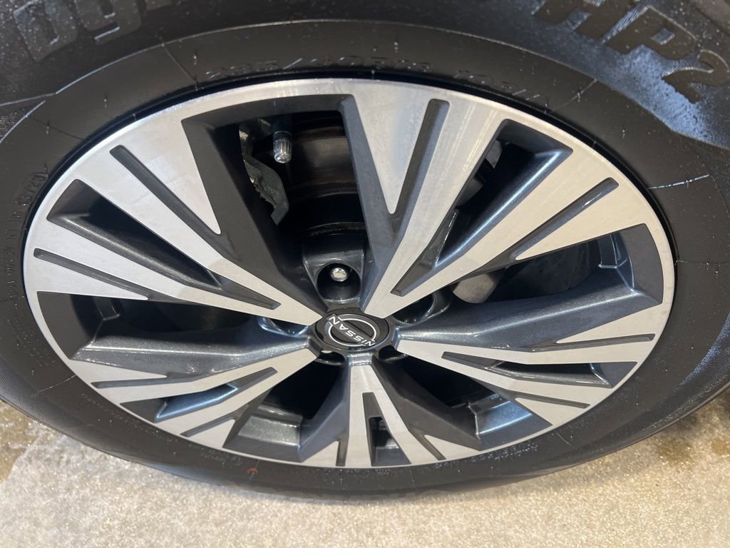 Certified 2023 Nissan Rogue SV image 39