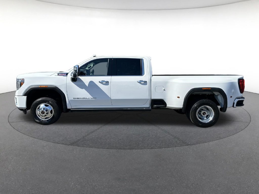 Used 2023 GMC Sierra 3500 Denali w/ Denali Ultimate Package AWD/4WD image 2