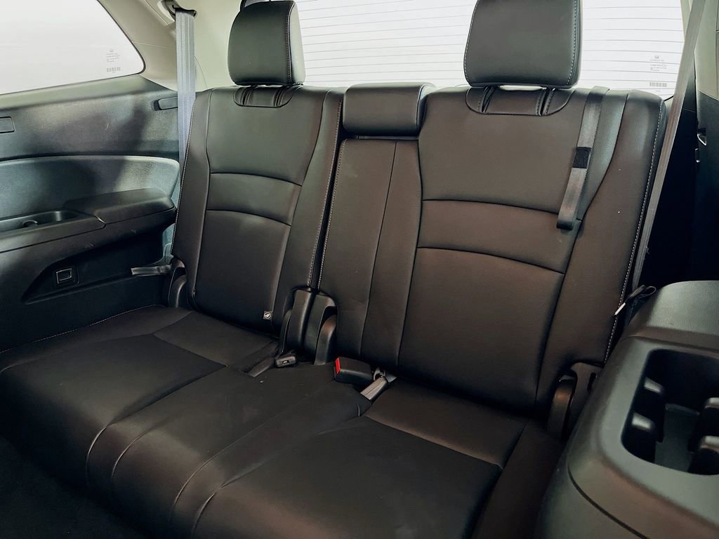 Used 2022 Honda Pilot Special Edition image 32