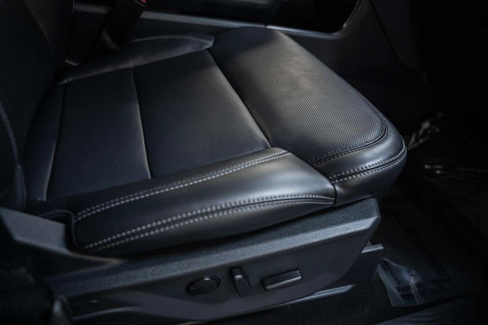 Used 2025 Ford Expedition Max Platinum image 47