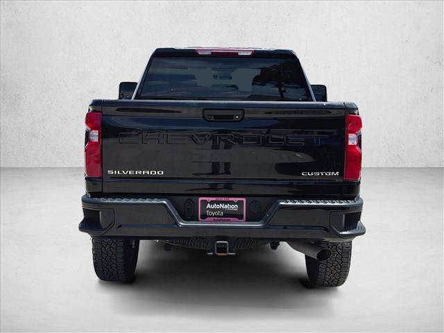 Used 2025 Chevrolet Silverado 2500 Custom AWD/4WD image 7