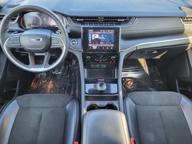 Certified 2024 Jeep Grand Cherokee Altitude AWD/4WD image 20