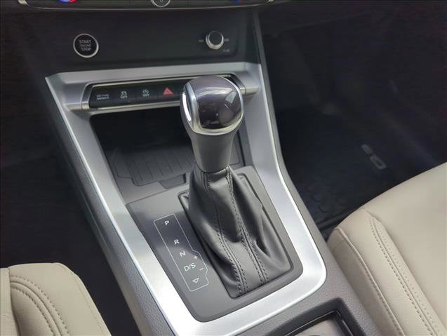 Used 2025 Audi Q3 2.0T Premium AWD/4WD image 10
