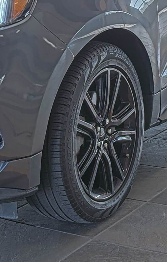 Used 2024 Ford Edge ST-Line AWD/4WD image 6