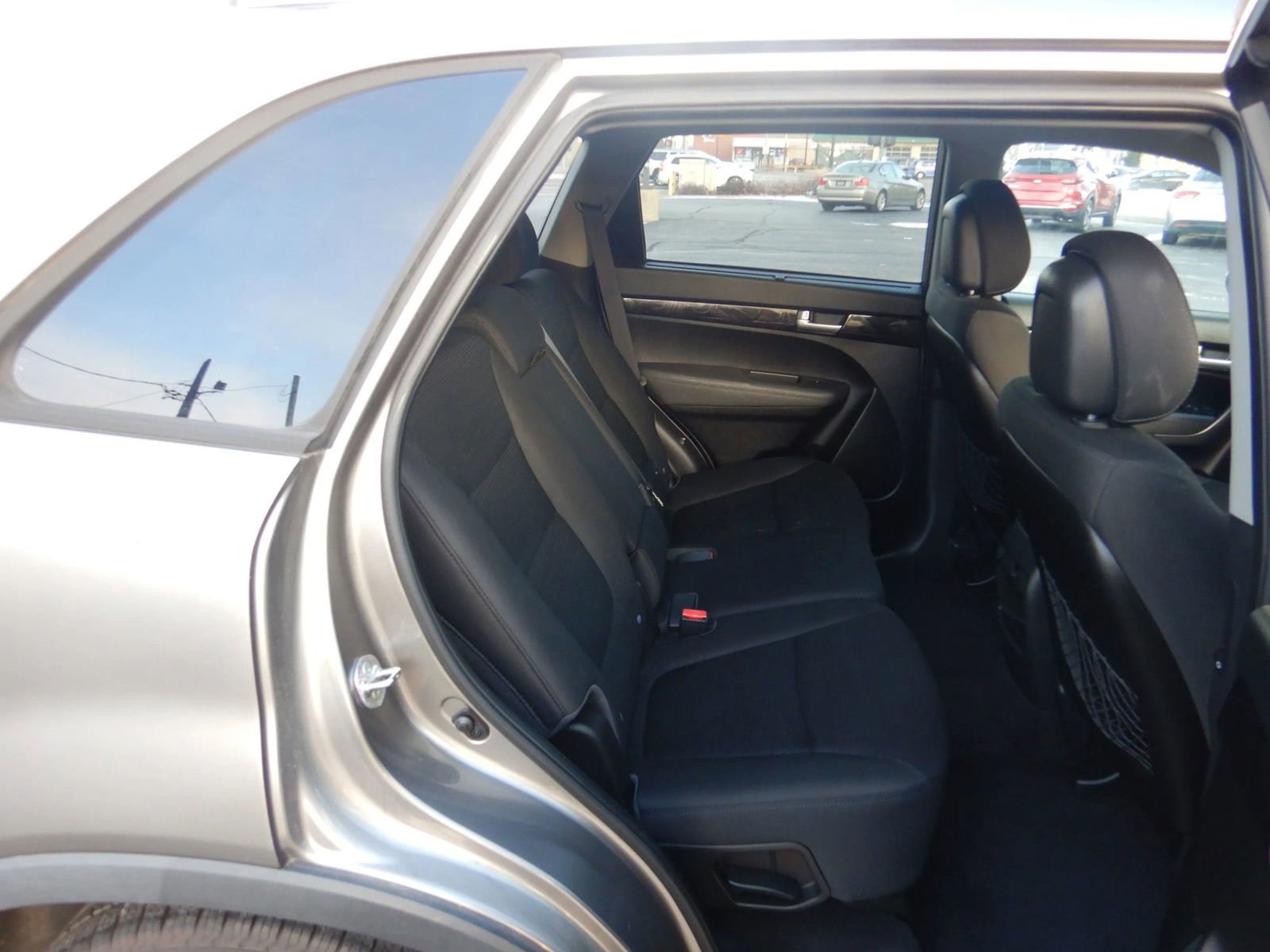 Used 2014 Kia Sorento LX image 19