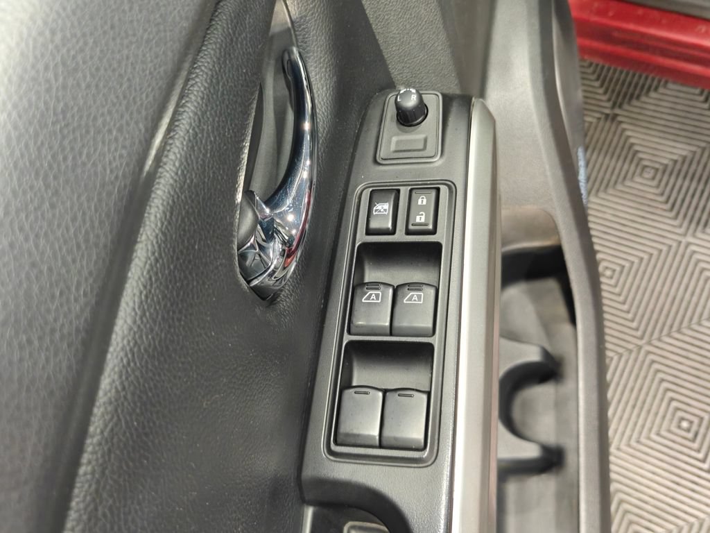 Used 2018 Nissan Titan PRO-4X w/ Pro-4x Convenience Package AWD/4WD image 51