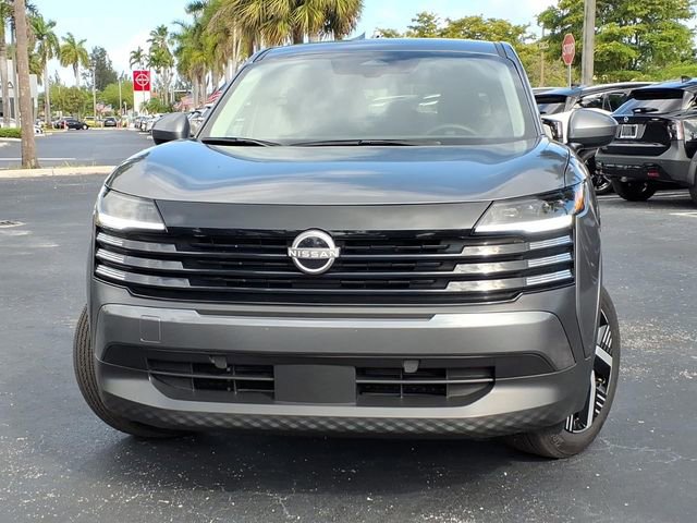 Used 2025 Nissan Kicks SV FWD image 2