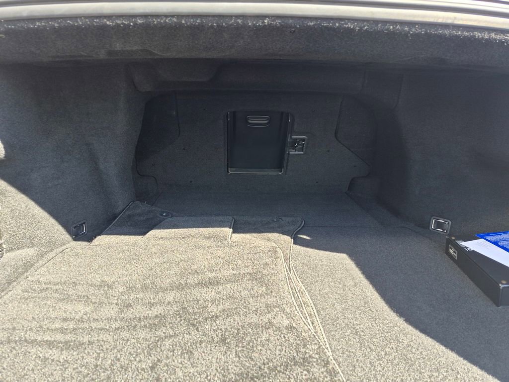 Used 2023 Genesis G90 3.5T image 33