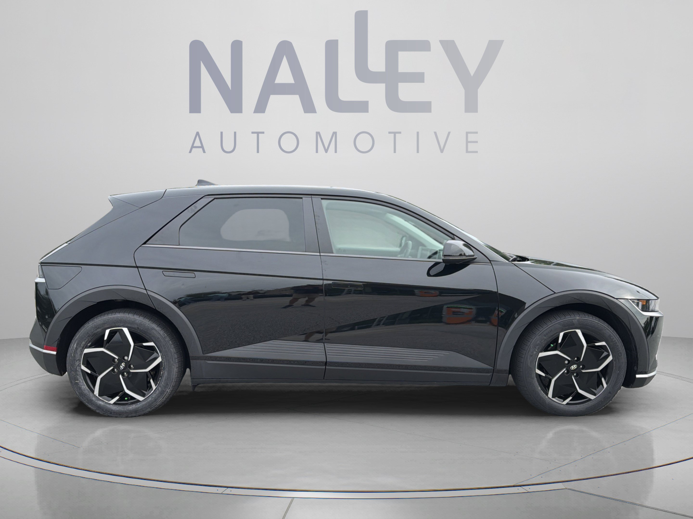 Certified 2023 Hyundai Ioniq 5 SEL w/ Cargo Package AWD/4WD image 6