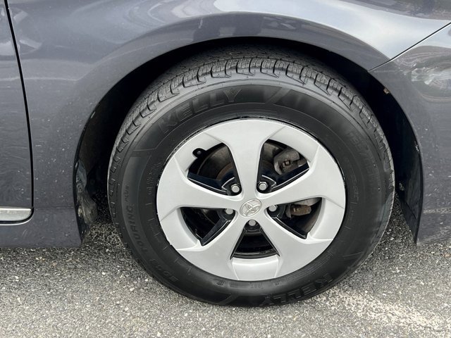 Used 2013 Toyota Prius Three image 11
