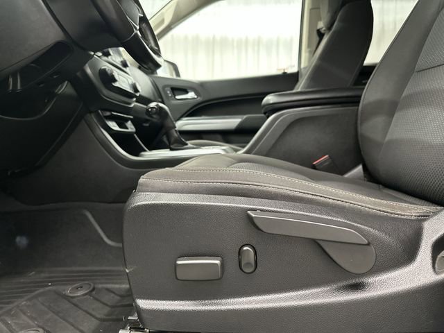 Used 2019 Chevrolet Colorado LT w/ LT Convenience Package image 17