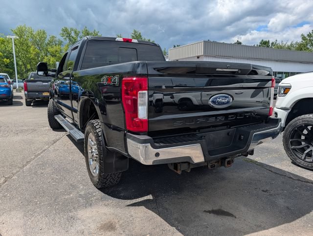 Used 2019 Ford F250 Lariat w/ Lariat Ultimate Package AWD/4WD image 6