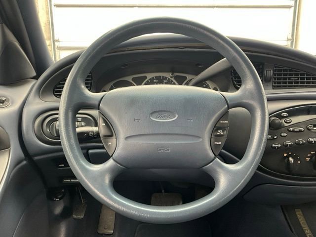 Used 1999 Ford Taurus SE image 8