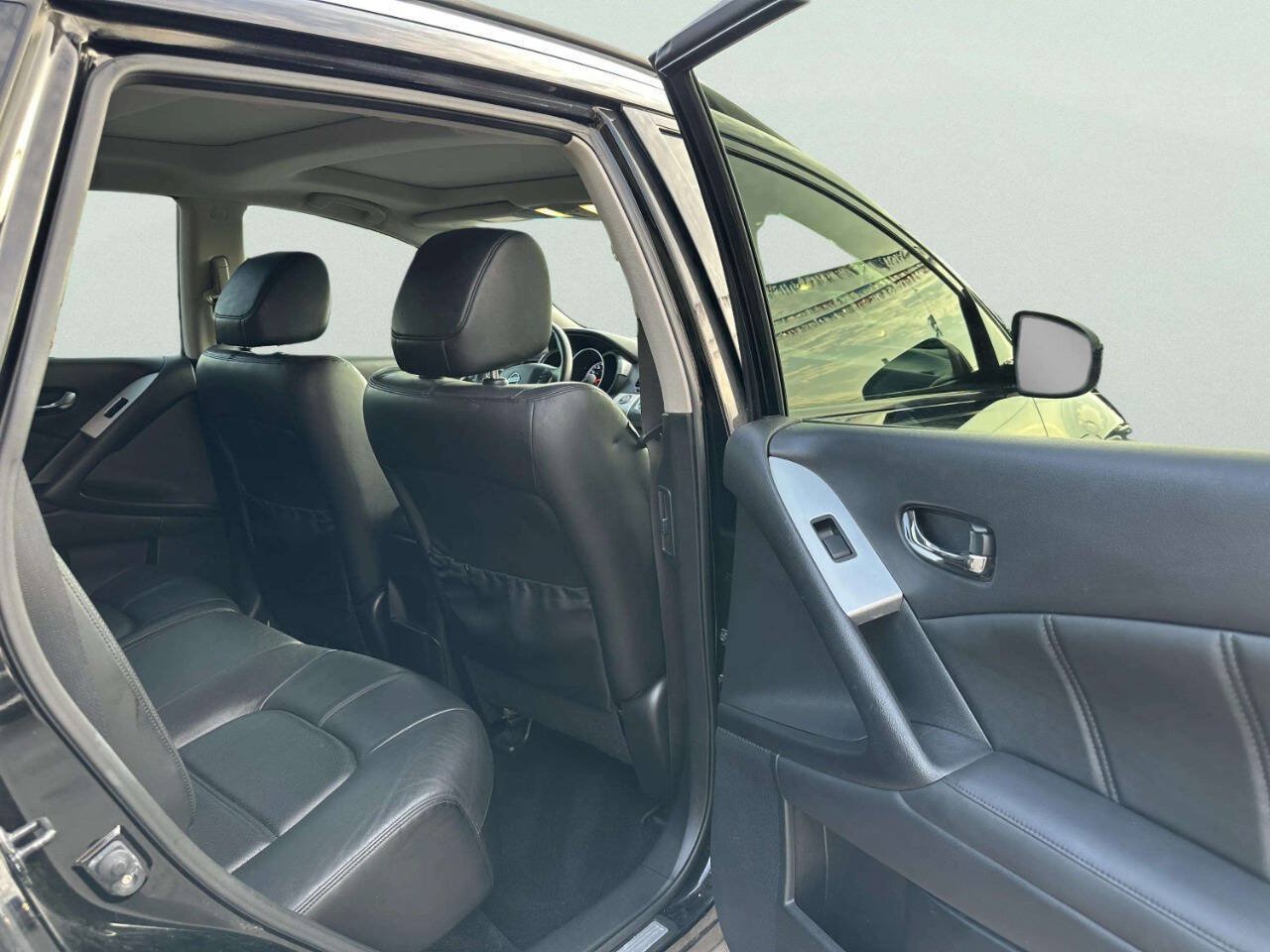 Used 2012 Nissan Murano SL AWD/4WD image 18