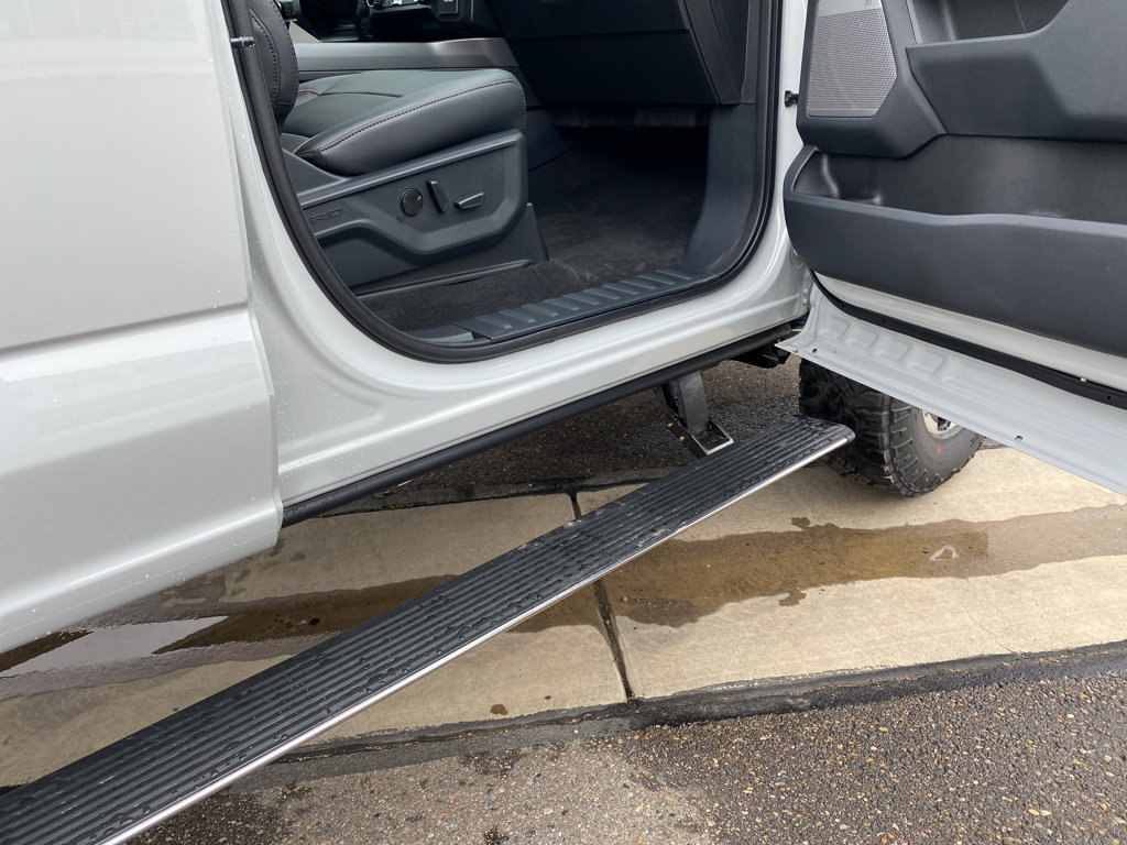 New 2026 Ford F350 4x4 Crew Cab Super Duty image 16