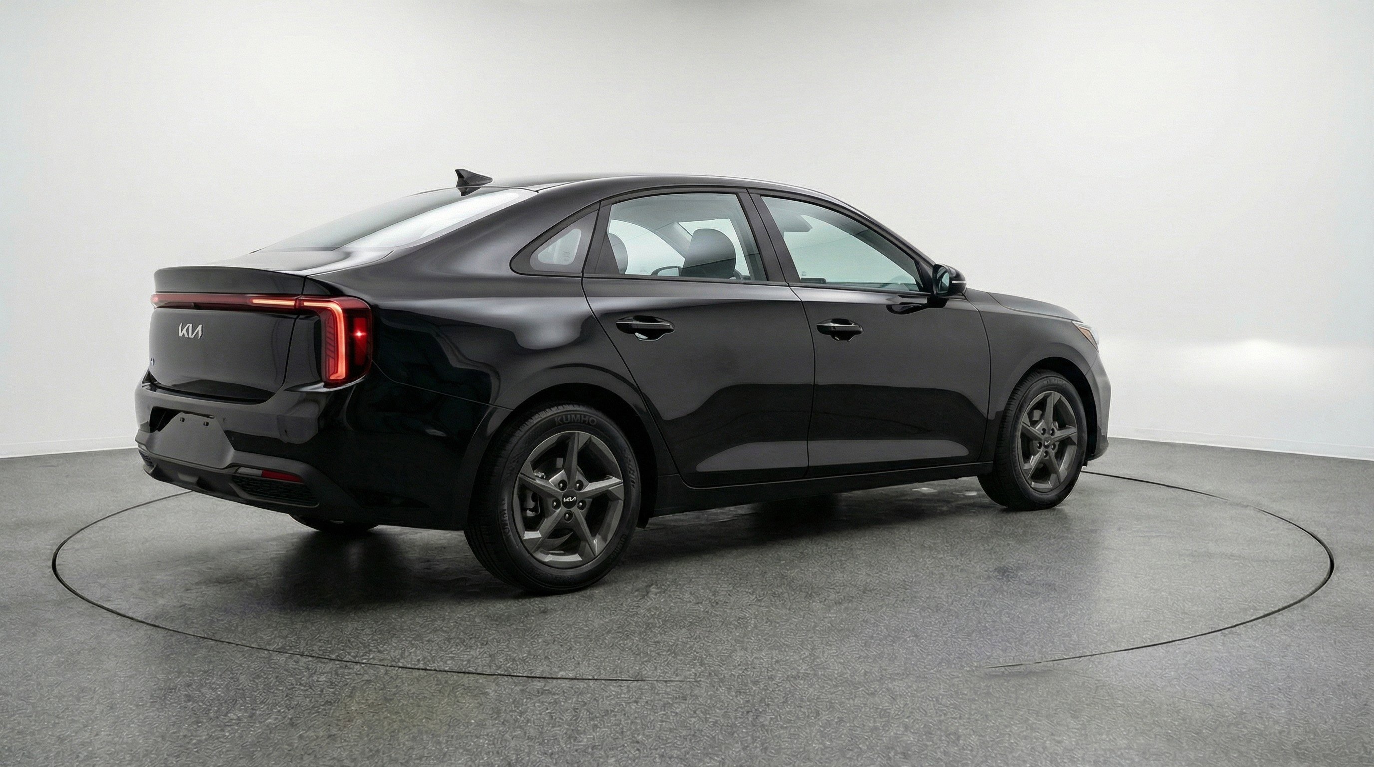 Used 2025 Kia K4 FWD image 9