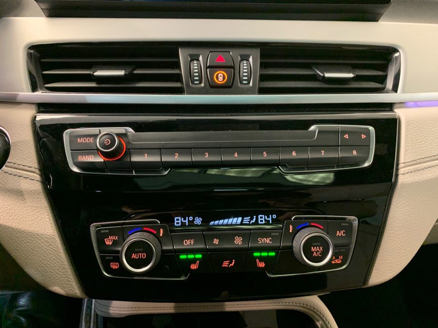 Used 2023 BMW X2 xDrive28i w/ M Sport Package image 32