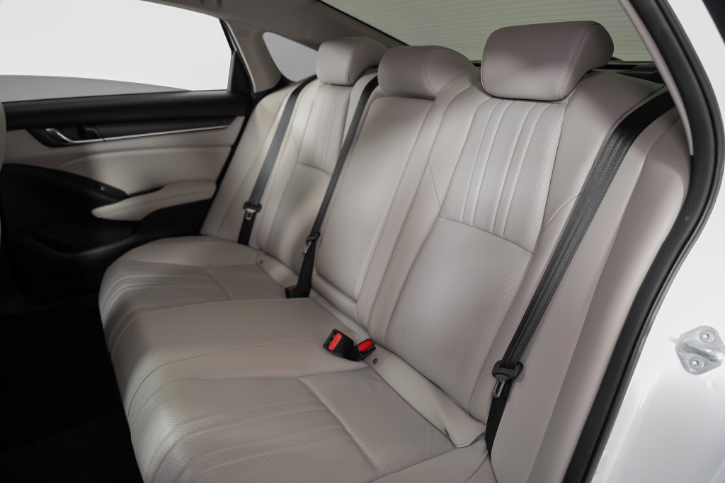 Used 2022 Honda Accord EX-L image 22
