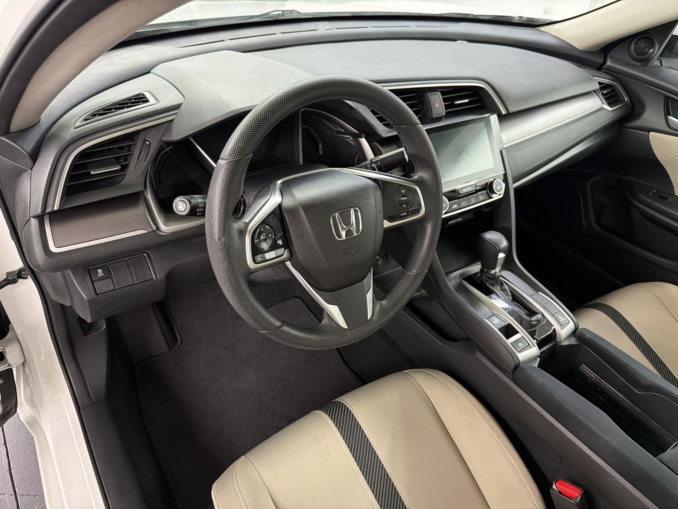 Certified 2017 Honda Civic EX image 4