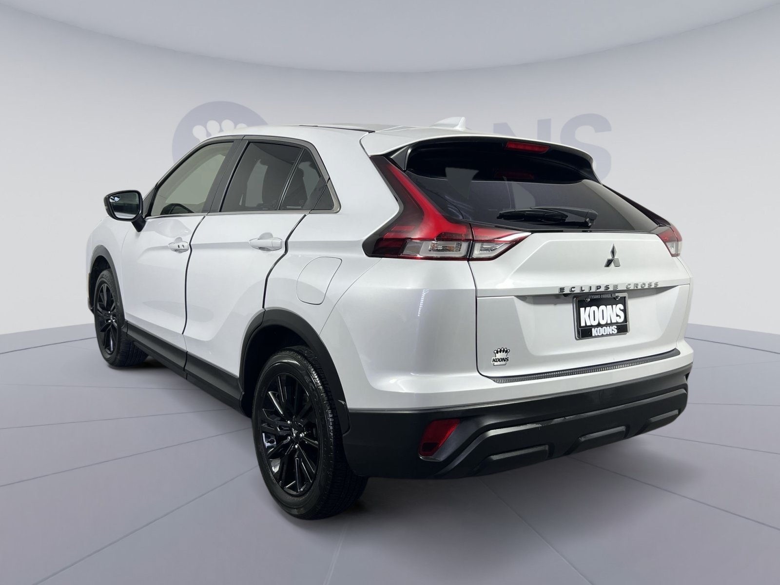 Used 2024 Mitsubishi Eclipse Cross AWD image 8