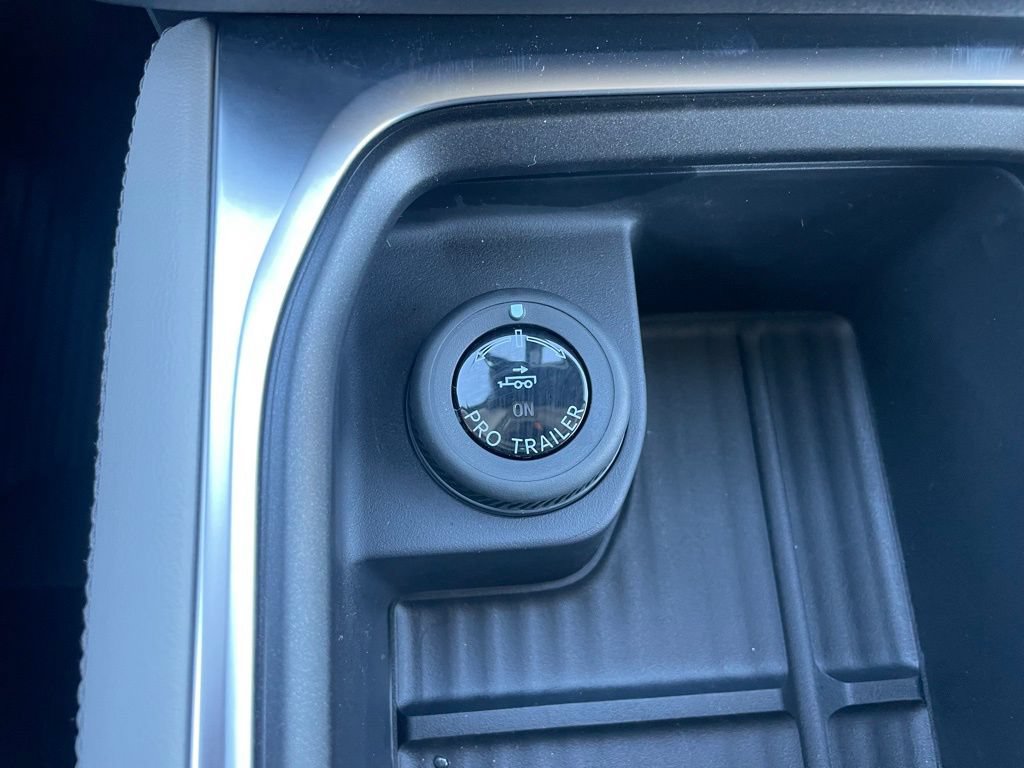 New 2026 Ford Expedition Active AWD/4WD image 15