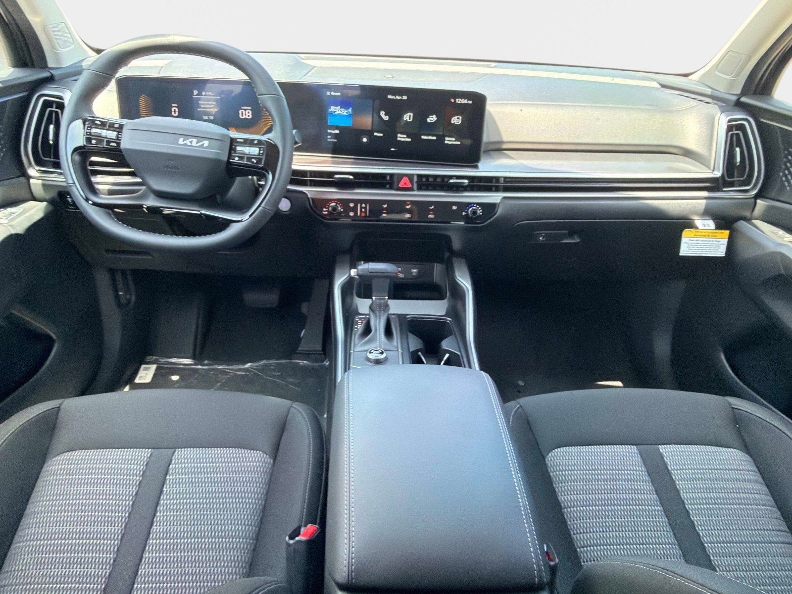 New 2026 Kia Sorento LX FWD image 12