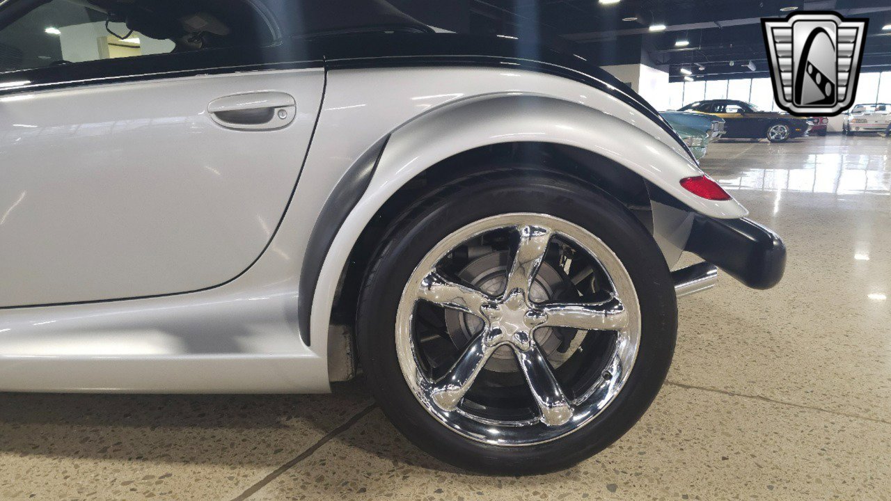 Used 2001 Plymouth Prowler image 27