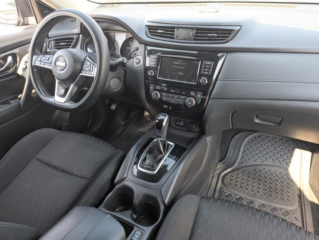 Used 2019 Nissan Rogue SV AWD/4WD image 35