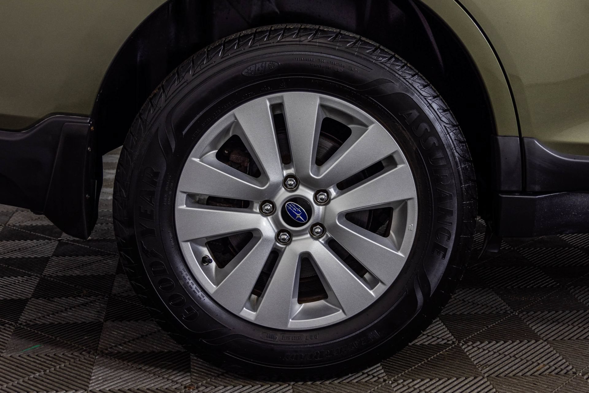 Used 2015 Subaru Outback 2.5i Premium w/ Popular Package #3 AWD/4WD image 56