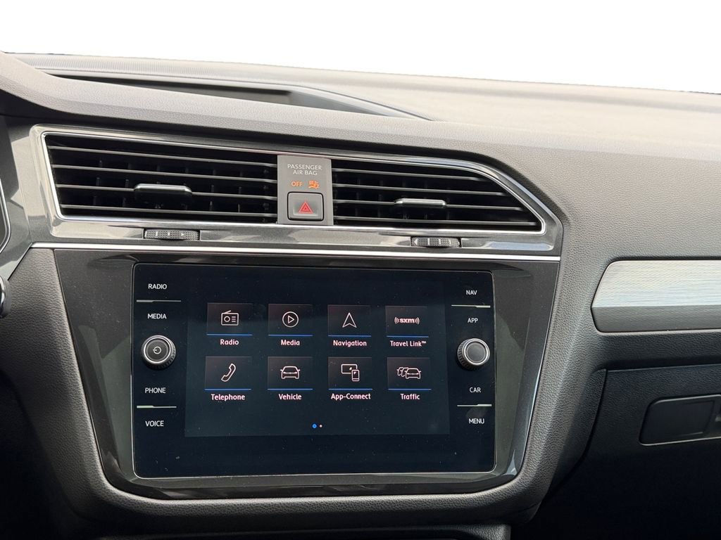 Used 2019 Volkswagen Tiguan SEL AWD/4WD image 21