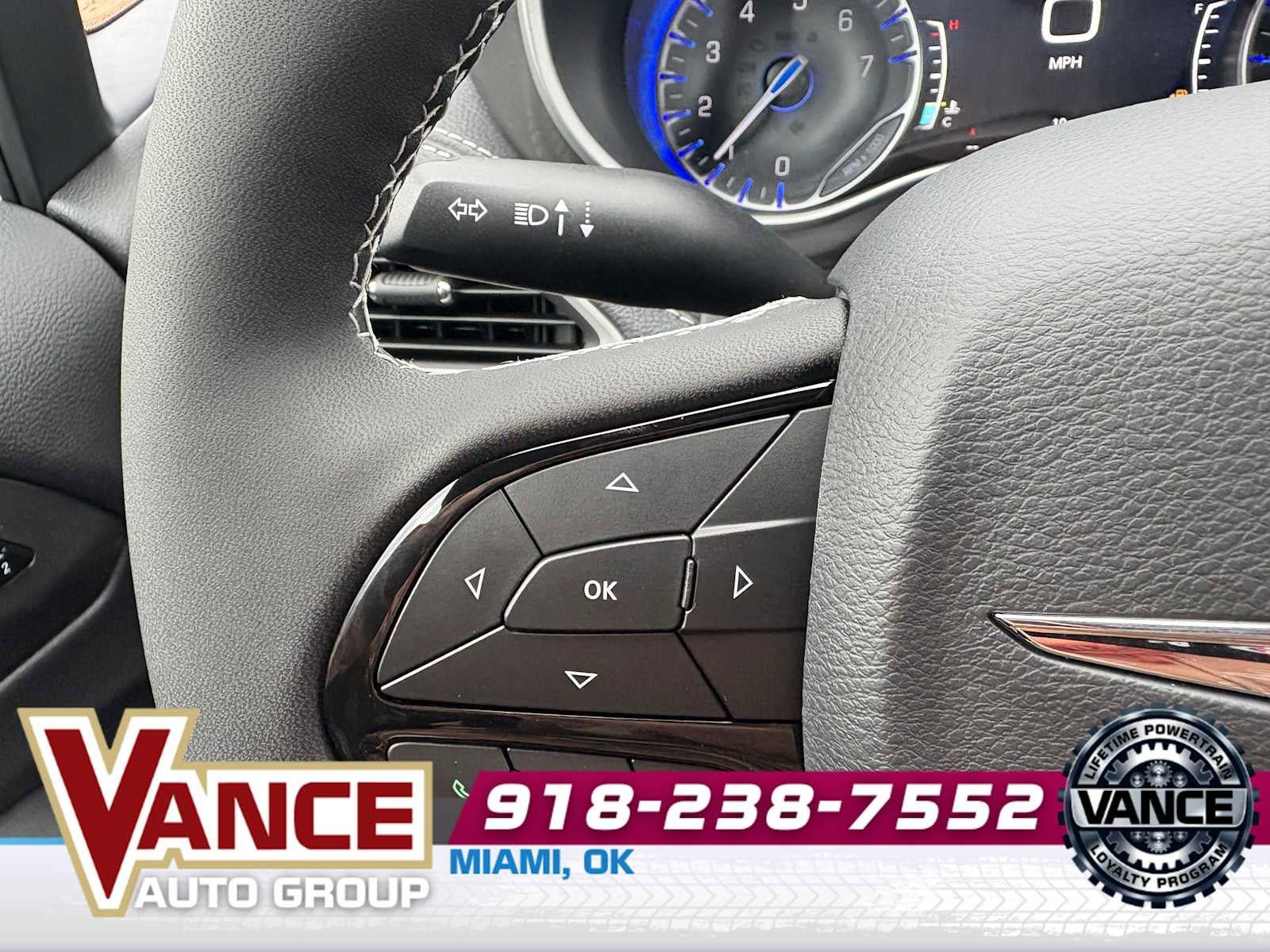 New 2026 Chrysler Pacifica Select w/ S Appearance Package FWD image 33