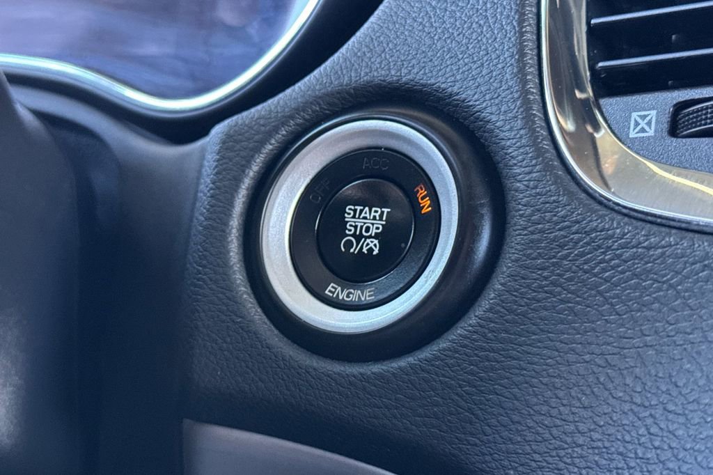 Used 2016 Dodge Durango R/T w/ Technology Group image 21