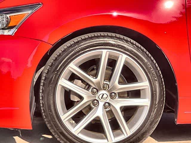 Used 2016 Lexus CT 200h w/ Navigation Package FWD image 9