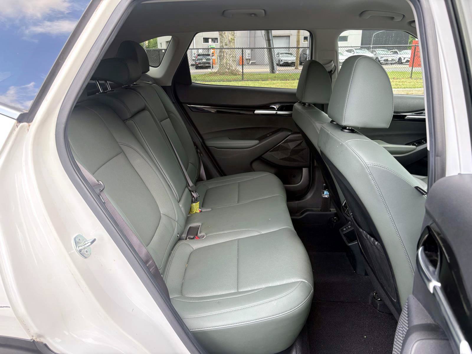 Certified 2024 Kia Seltos SX AWD/4WD image 25