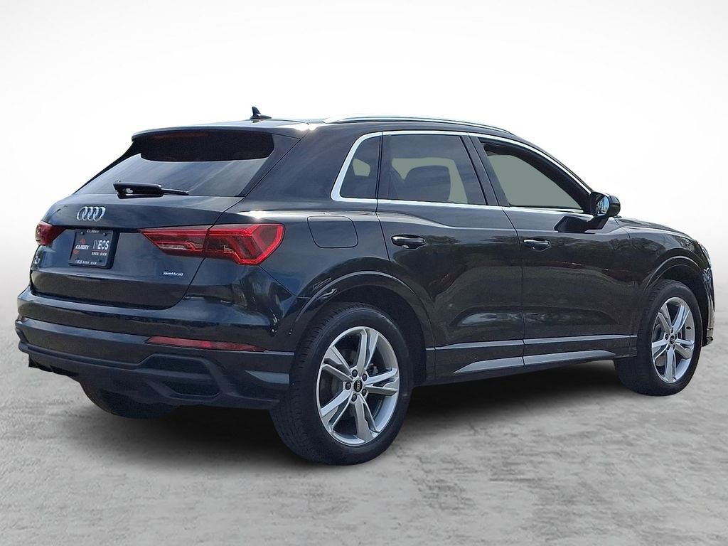 Used 2022 Audi Q3 2.0T Premium Plus AWD/4WD image 4