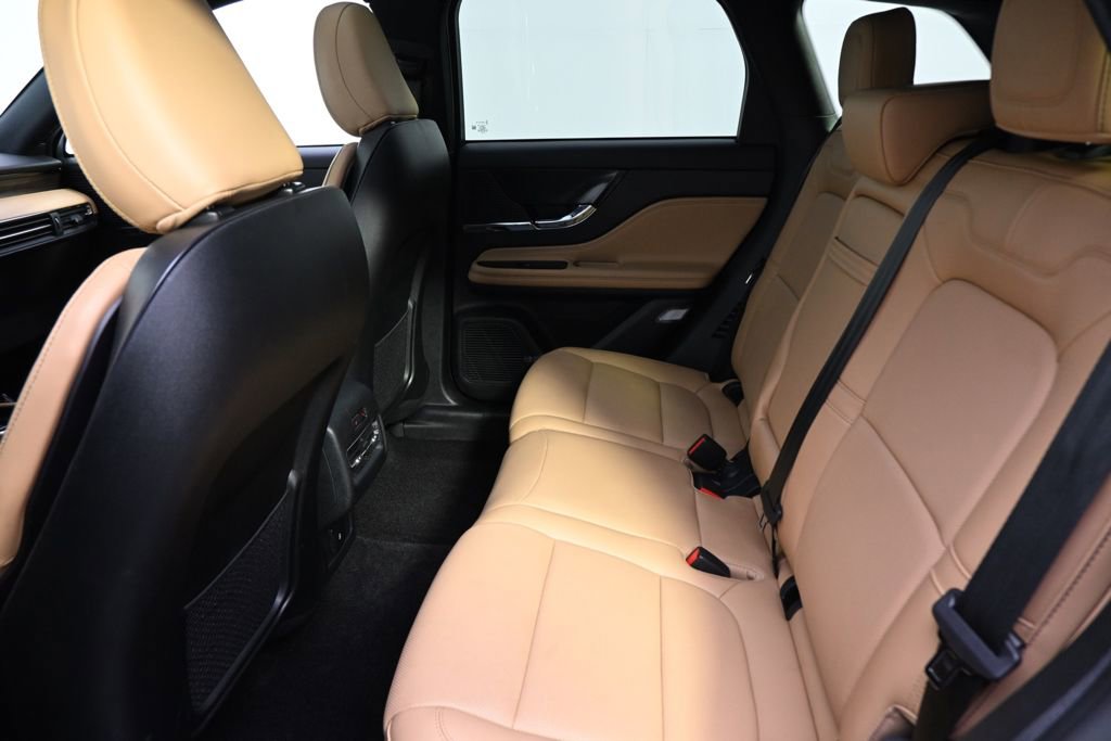 Certified 2022 Lincoln Corsair Reserve w/ Equipment Group 201A image 21