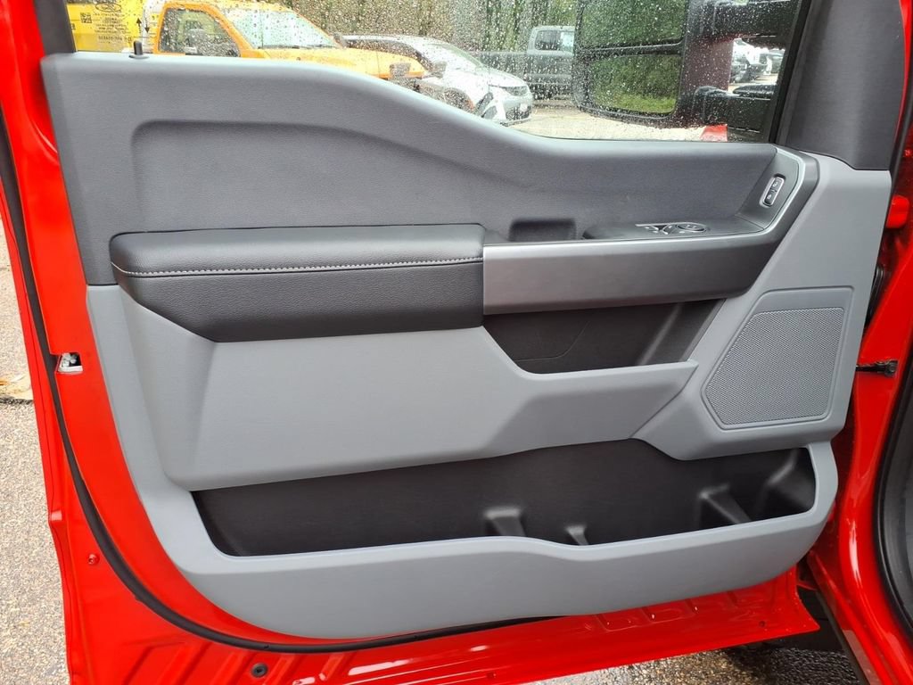 New 2026 Ford F250 XL w/ STX Appearance Package AWD/4WD image 15