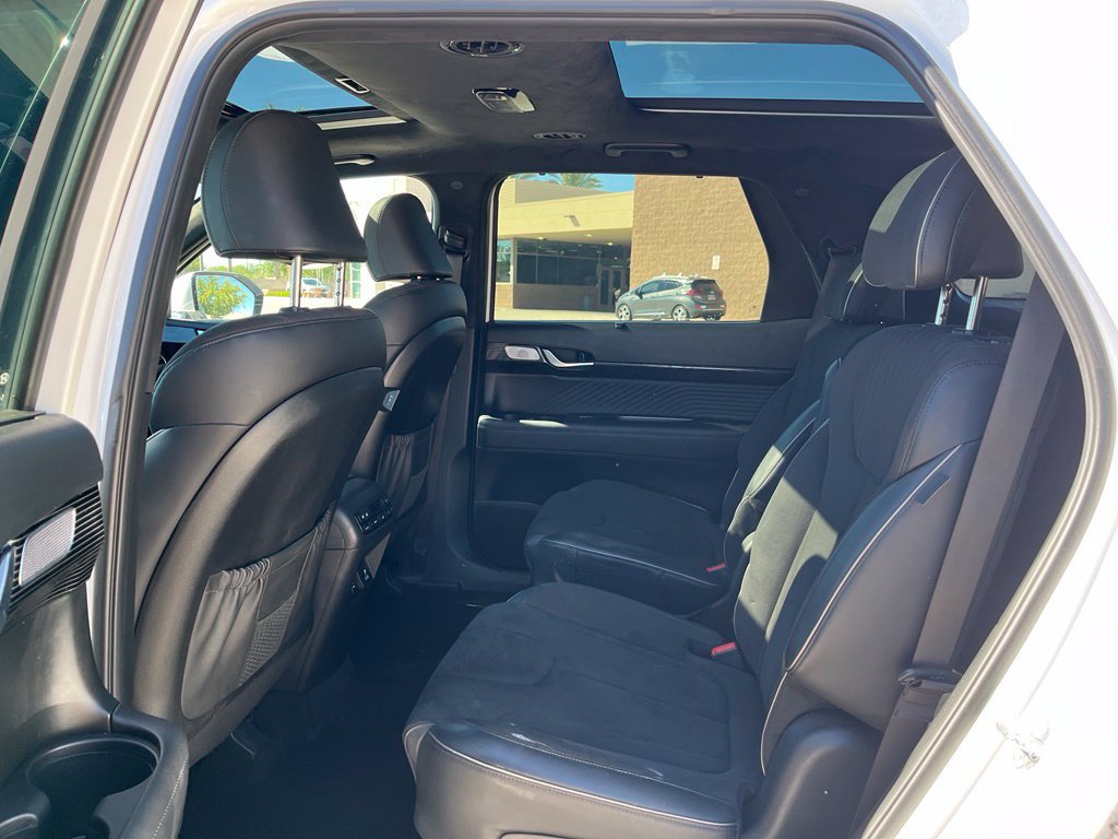 Used 2024 Hyundai Palisade Calligraphy AWD/4WD image 16