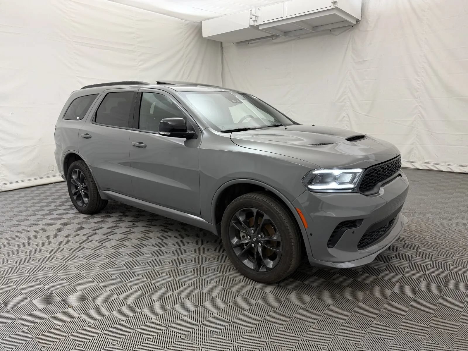 Used 2024 Dodge Durango GT AWD/4WD image 4