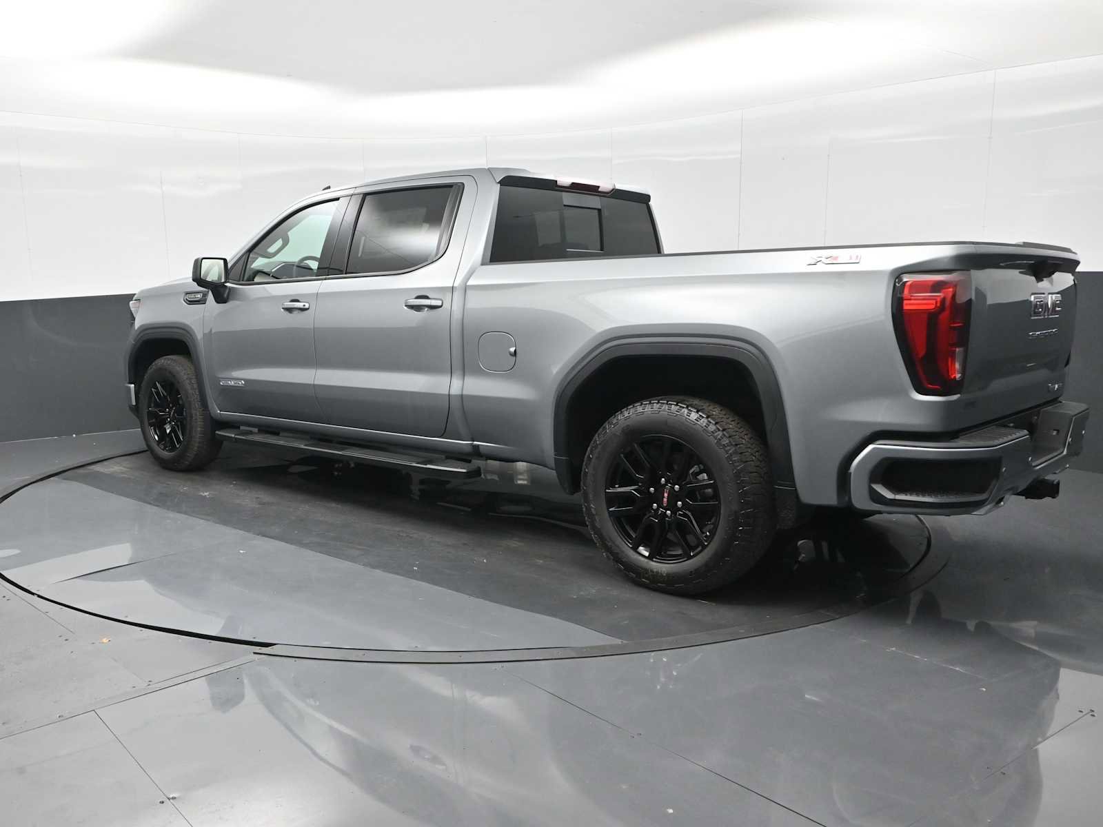 New 2026 GMC Sierra 1500 Elevation w/ Elevation Premium Package image 6