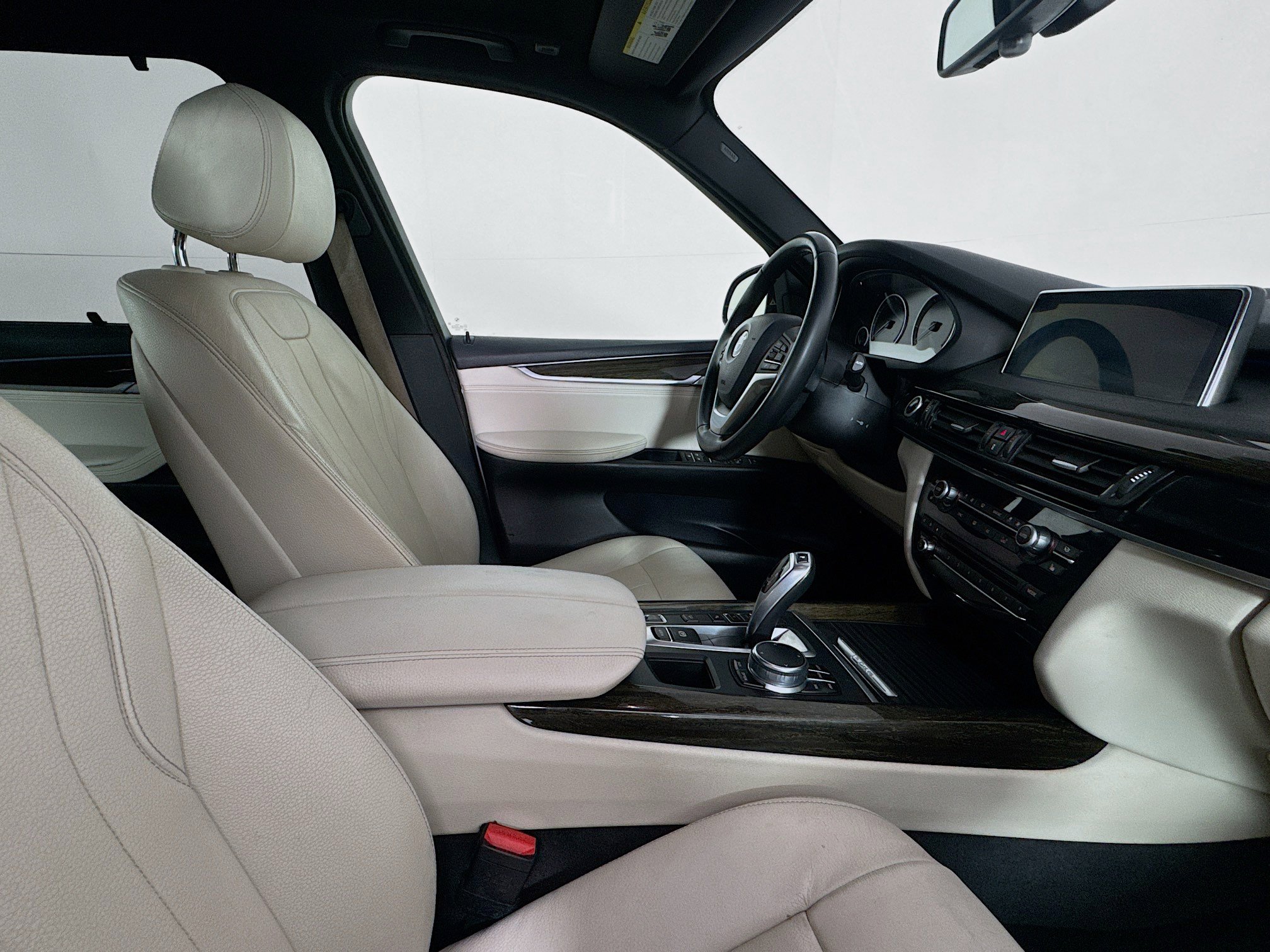 Used 2018 BMW X5 xDrive40e image 28