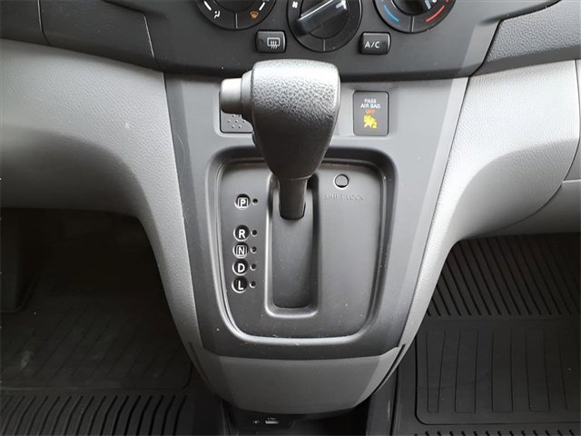 Used 2021 Nissan NV200 S w/ Back Door Glass Package image 21