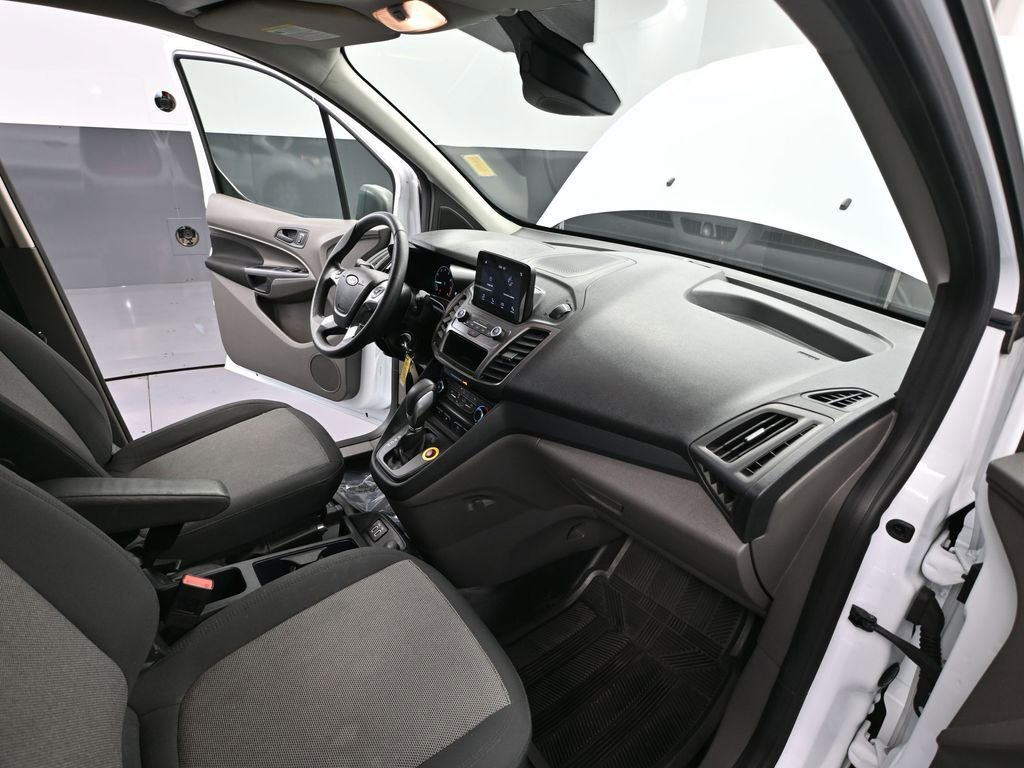 Used 2020 Ford Transit Connect XL image 46