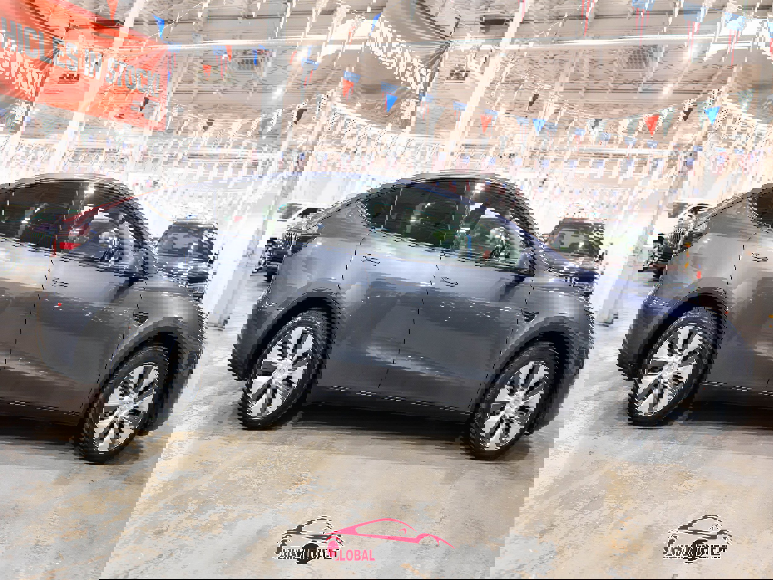 Used 2020 Tesla Model Y Long Range image 8