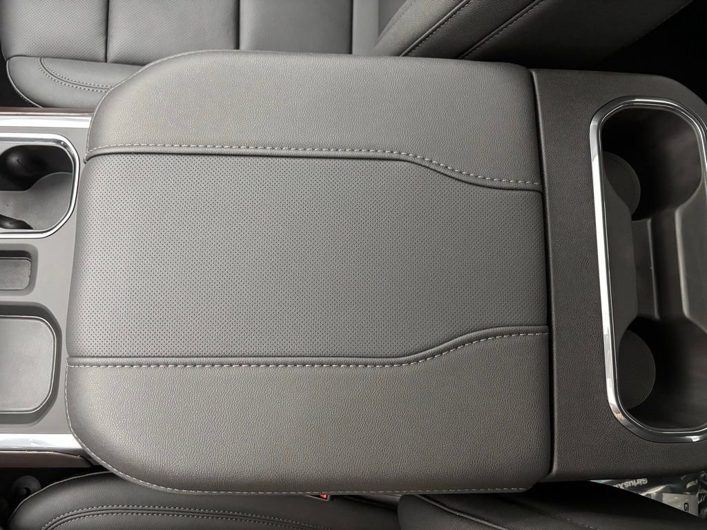 New 2026 GMC Sierra 1500 SLT w/ SLT Premium Package image 30