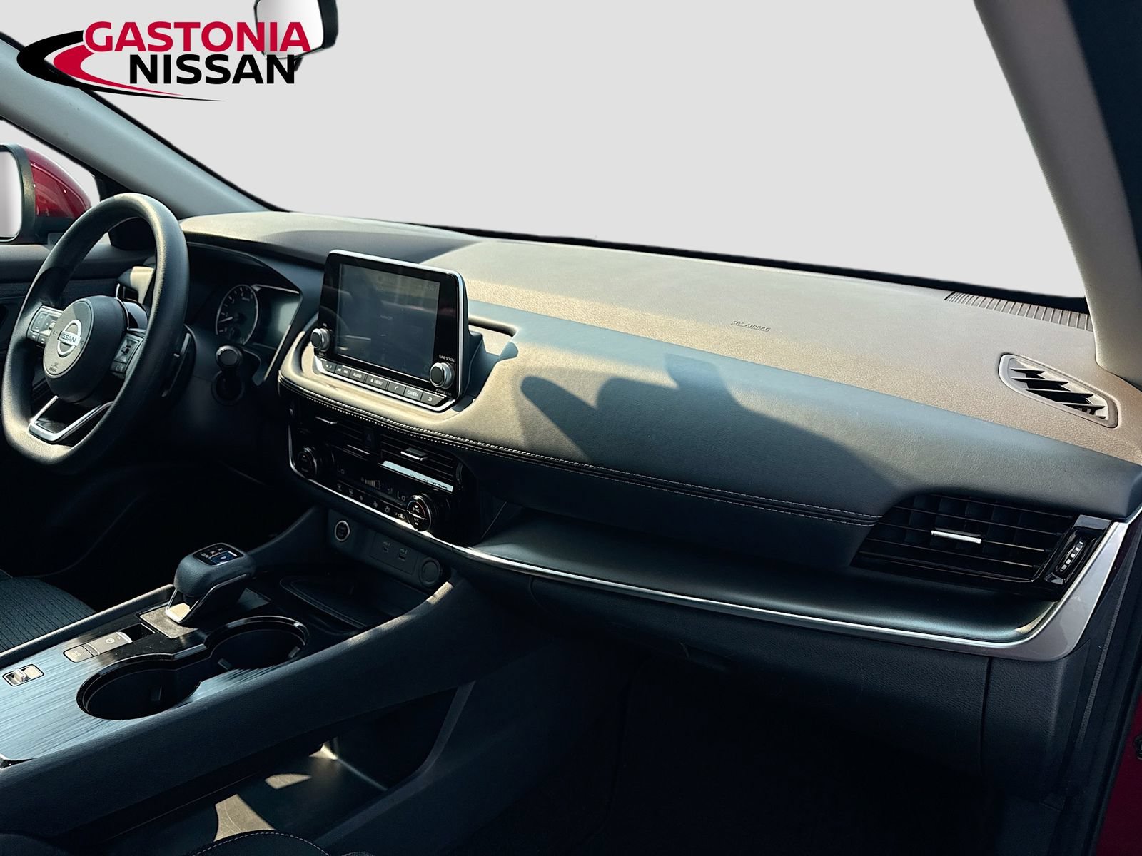 Used 2021 Nissan Rogue SV FWD image 36