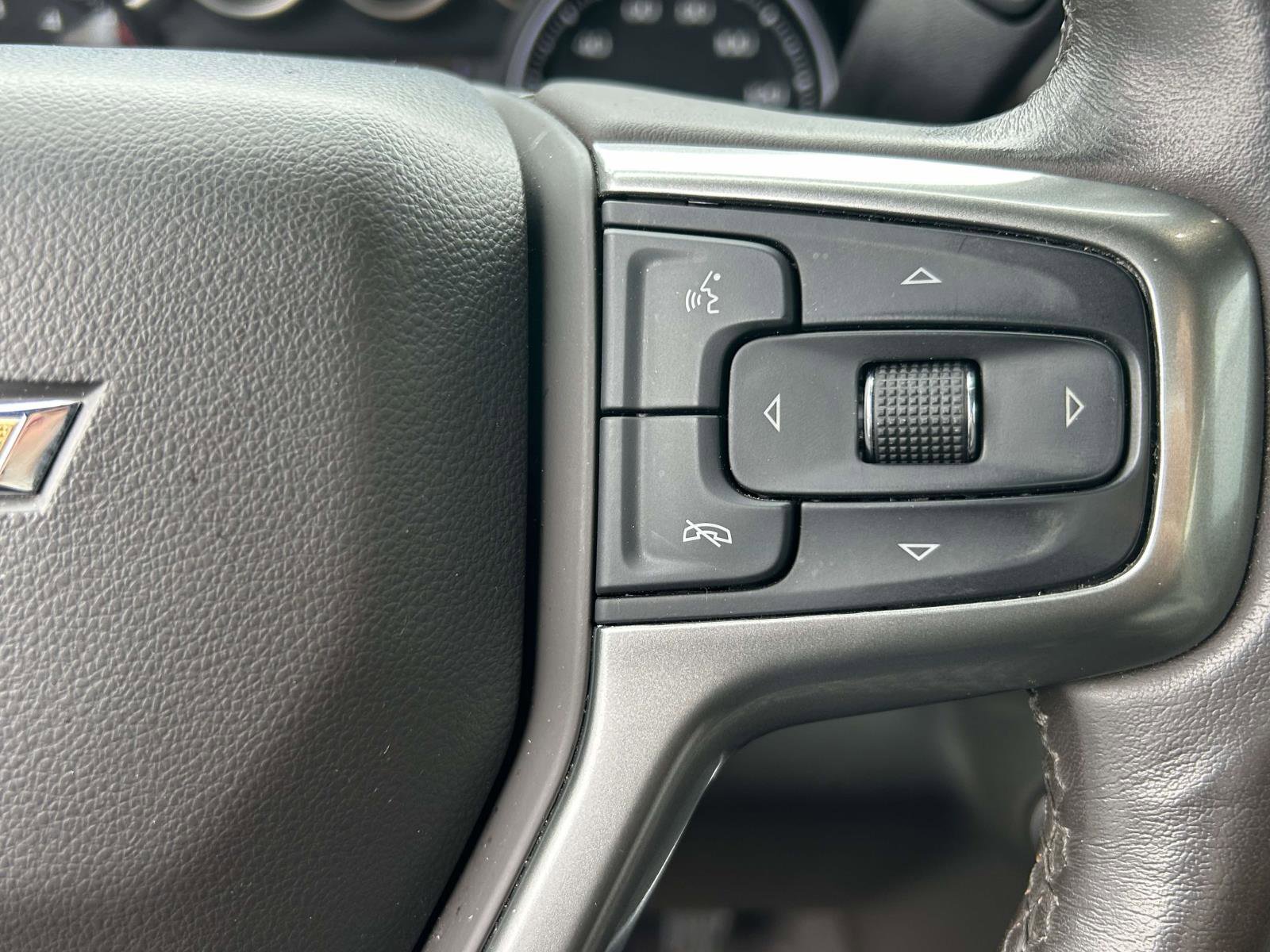 Used 2021 Chevrolet Silverado 3500 LTZ w/ LTZ Convenience Package image 21