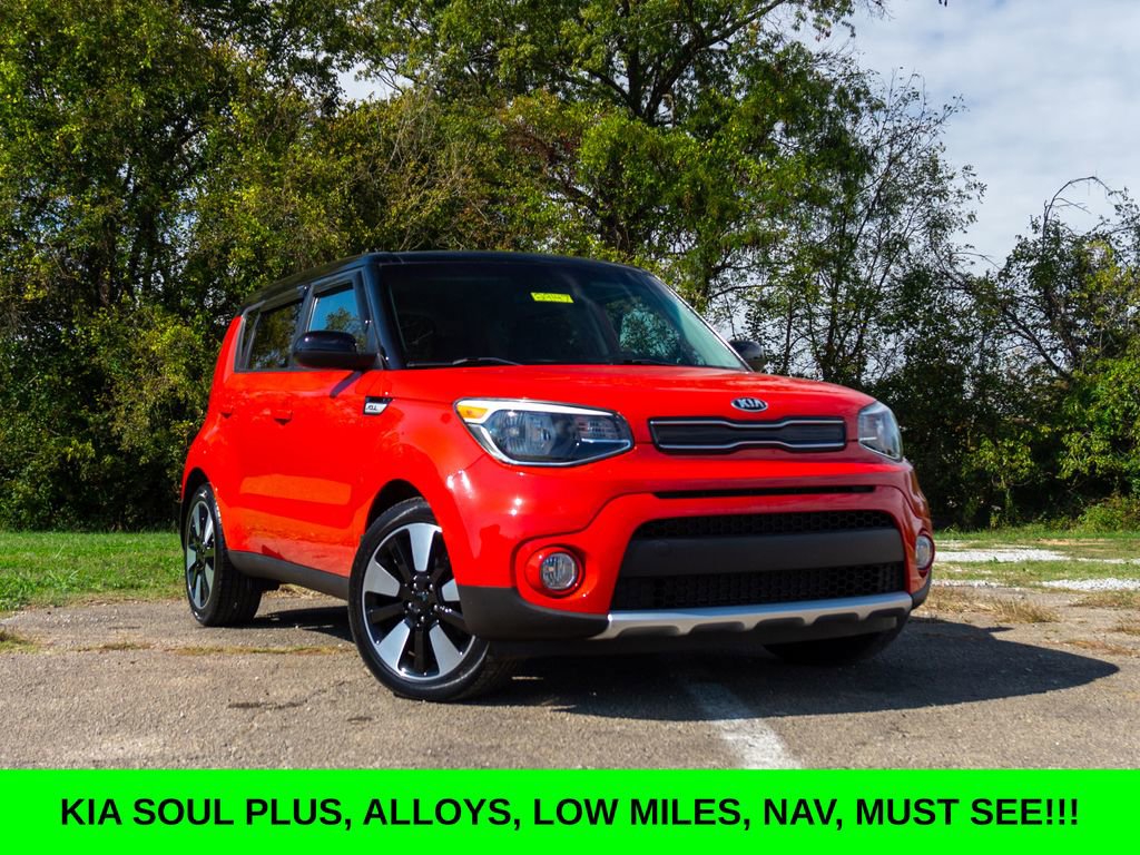 Used 2017 Kia Soul + w/ Designer's Package image 1